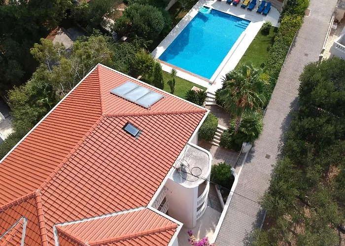 Апартаменты Keti Pool & Wellness Сплитска