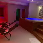 Apartamento Keti Pool & Wellness