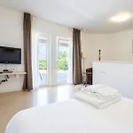 Apartamento Keti Pool & Wellness Splitska