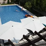 Apartamento Keti Pool & Wellness