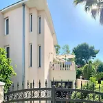 Apartamento Keti Pool & Wellness Splitska