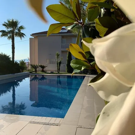 Apartment Keti Pool & Wellness