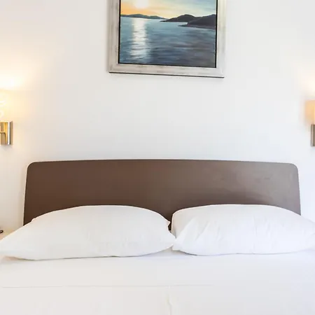 Apartment Keti Pool & Wellness *