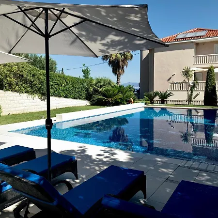 Lejlighed Keti Pool & Wellness Splitska