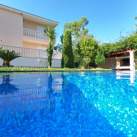 Apartman Keti Pool & Wellness