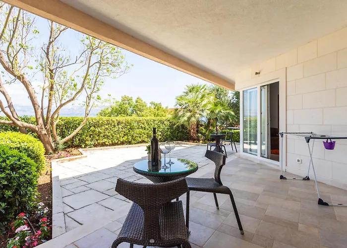 Keti Pool & Wellness Daire