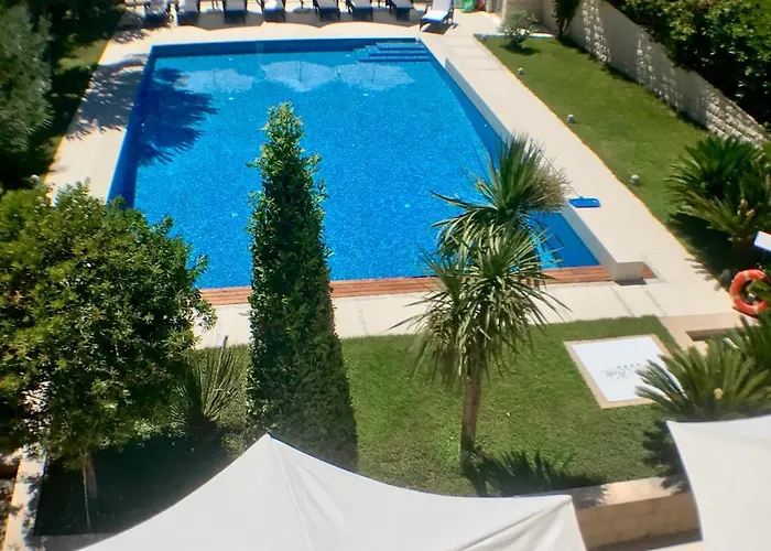 Keti Pool & Wellness Daire Splitska